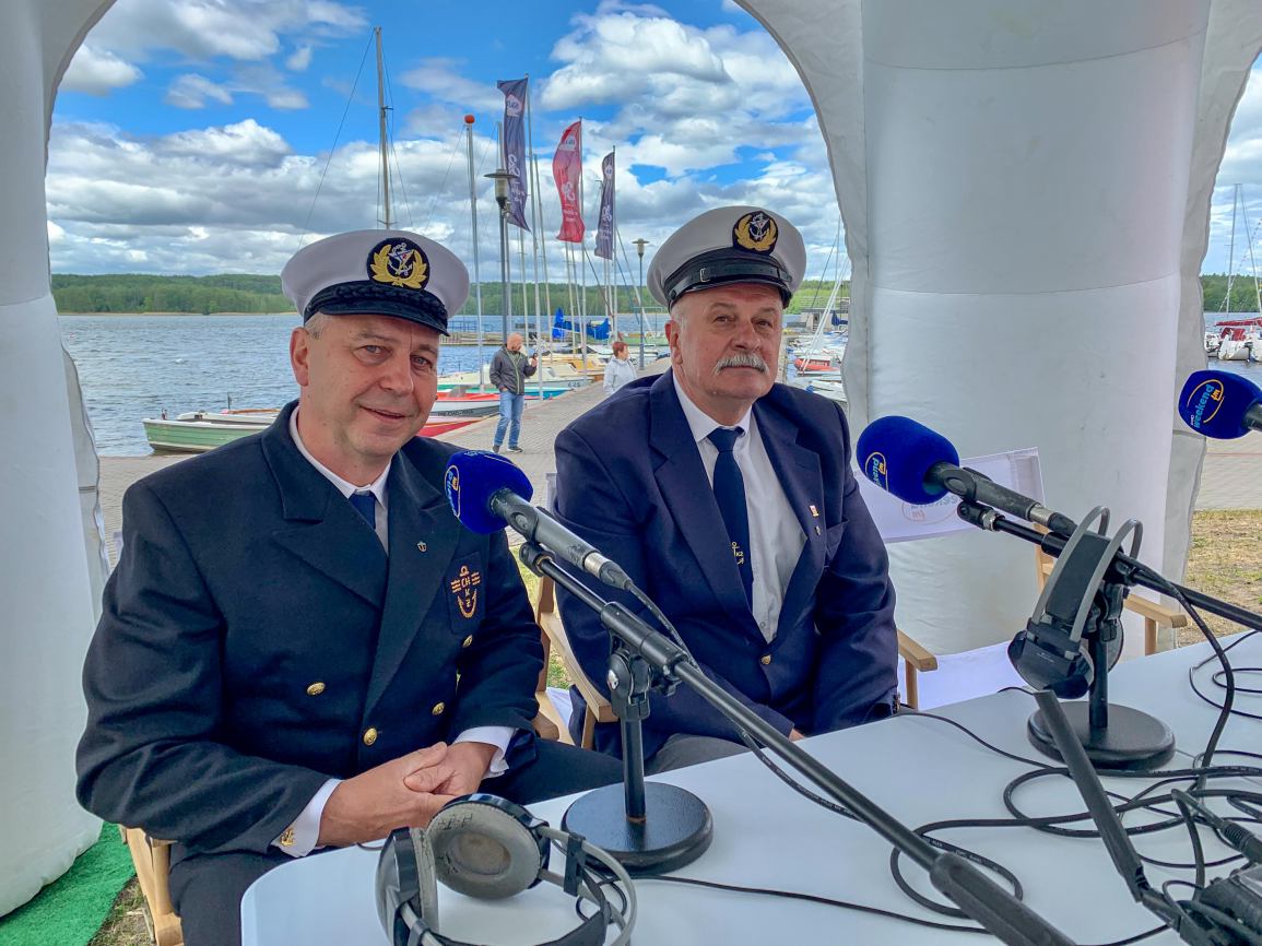 Obchodzimy 100-lecie żeglarstwa chojnicko-charzykowskiego. "Sezon żeglarski uważam za otwarty" (RELACJE, FOTO)