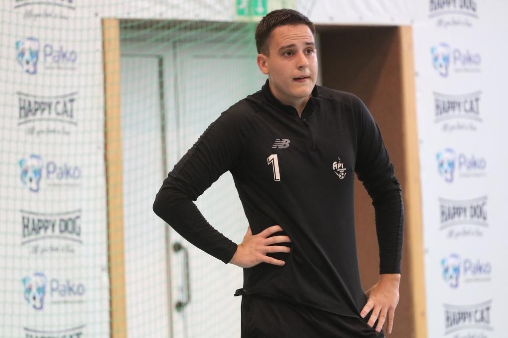 Dziesięciu zawodników na pierwszym treningu Red Devils Chojnice. Wraca Vitaly Kolesnik, jest też nowy bramkarz z Ukrainy