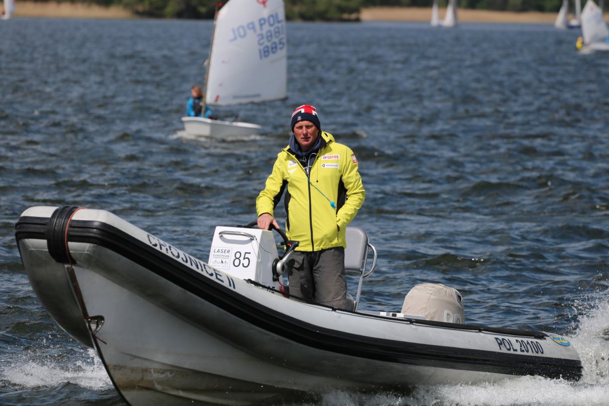 "Dużo więcej dzieci powinno żeglować". Mirosław Laskowski o Kadrze Narodowej i wycofaniu się z decyzji o odejściu z ChKŻ