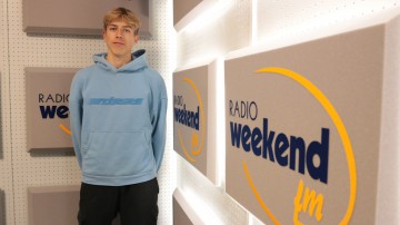 "Sam debiut jeszcze nic nie znaczy". Od juniorów do pierwszej drużyny Chojniczanki. Poznajcie Jakuba Żywickiego