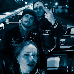 OBEJMUJĘ NOCE - (JONATAN & PEZET & LIVKA)